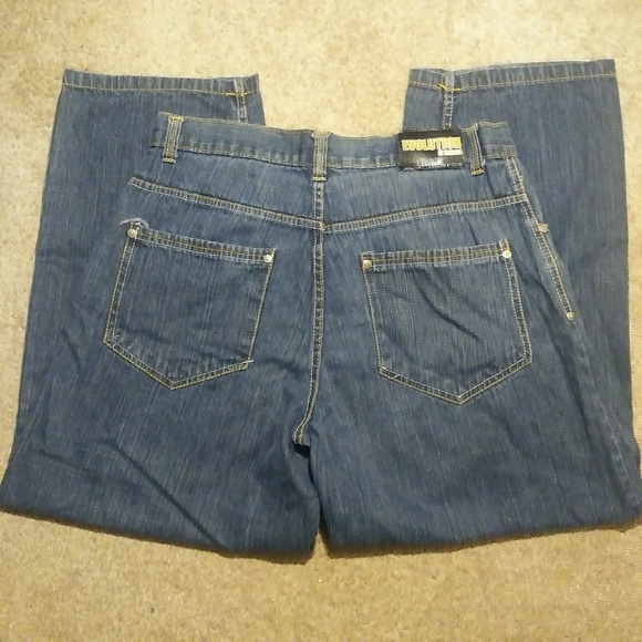 Evolution in Design Size 36x32 Straight Jeans! - Picture 4 of 5